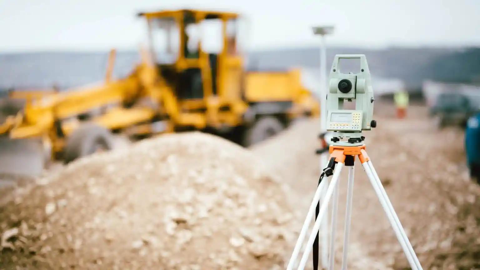 Ứng Dụng AI trong Xử Lý và Phân Tích Dữ Liệu Trắc Địa